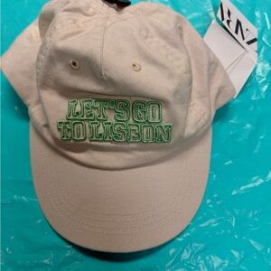NWT Zara 3-6 years boy girl kids Beige Cap with Green Embroidery
